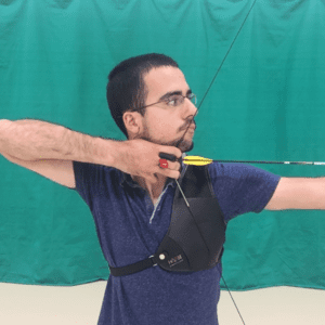 archer showing olympic recurve technique, anchor point and head position